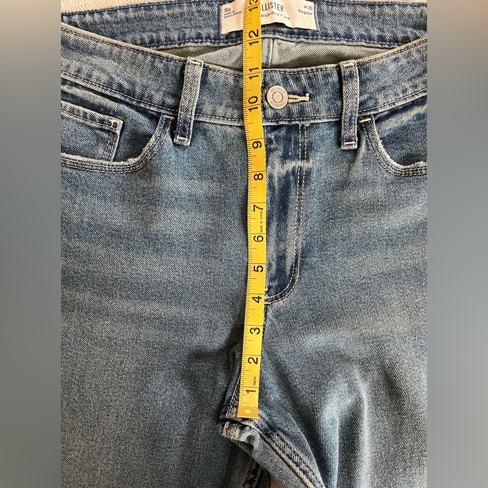 Hollister Curvy High-Rise WideFlare Light Wash Jeans Women’s Size 10 - Picture 13 of 14